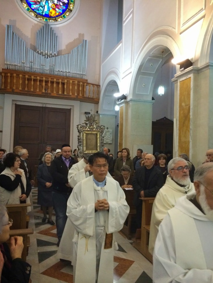 Rabbi_Gabriel_Hagai_in_Manoppello,_Shabbat_May_17,_2014